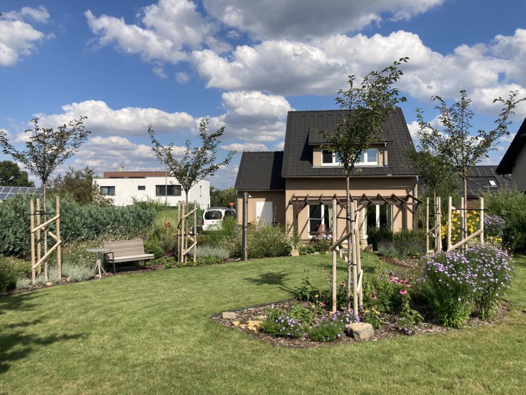 Zahrada plná života Zahrada plná života